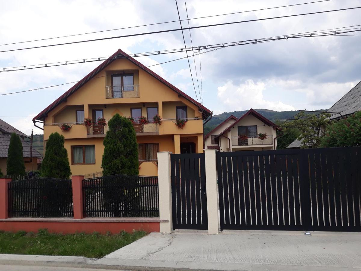 Pensiunea Popan Şieu Zewnętrze zdjęcie
